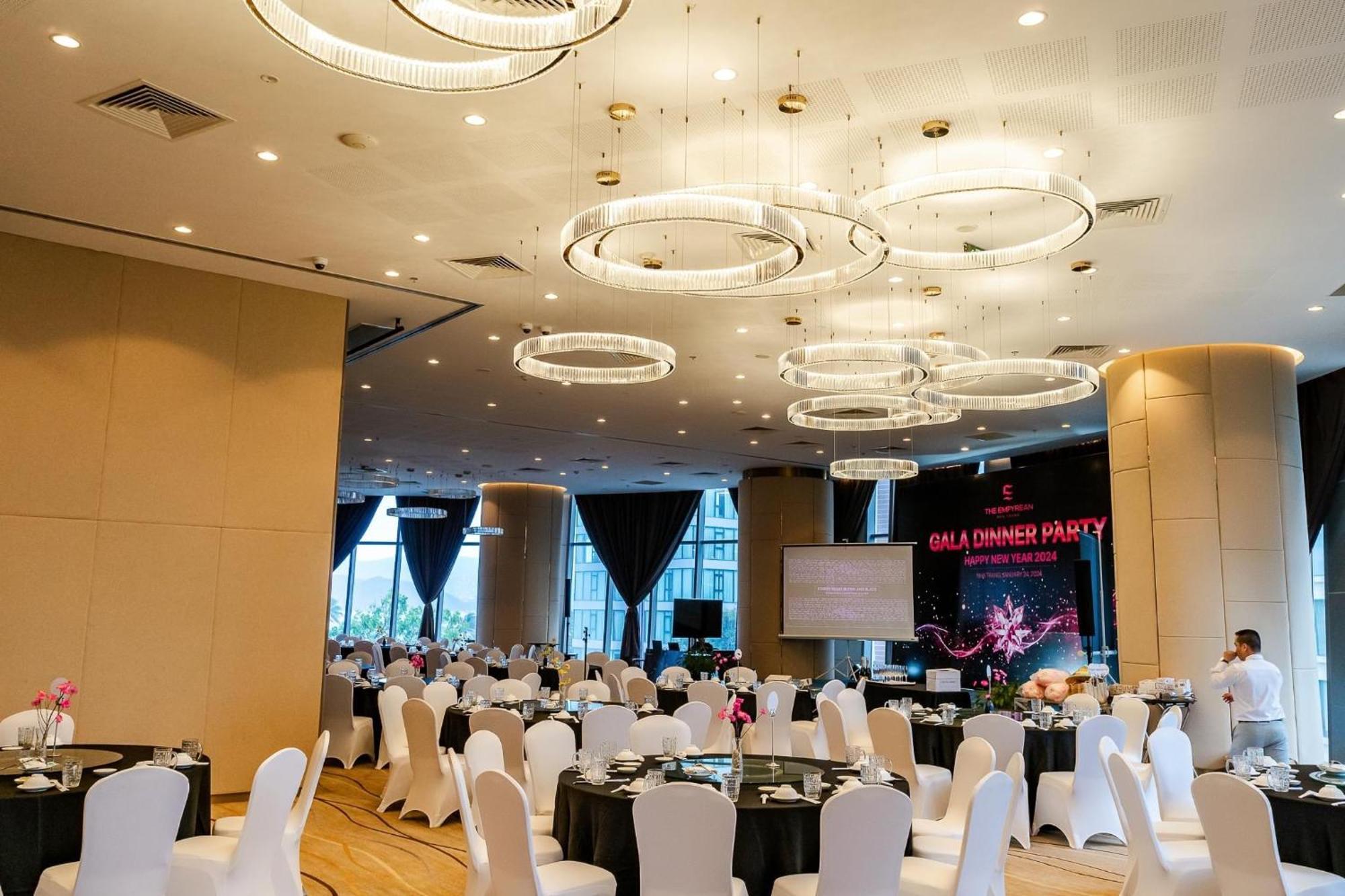 Panorama Luxury Beach Nha Trang Hotel Exterior photo